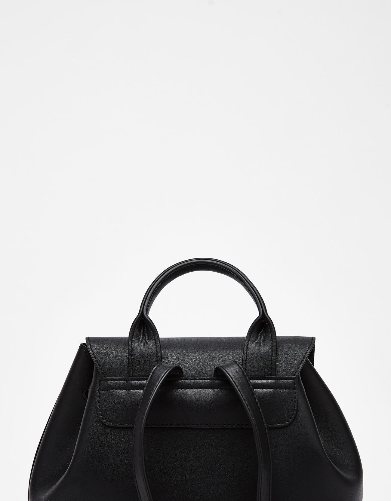 Backpack with metal fastener - Image 11